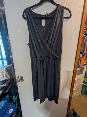 Old Navy Sleeveless Wrap Midi Dress - Charcoal Gray